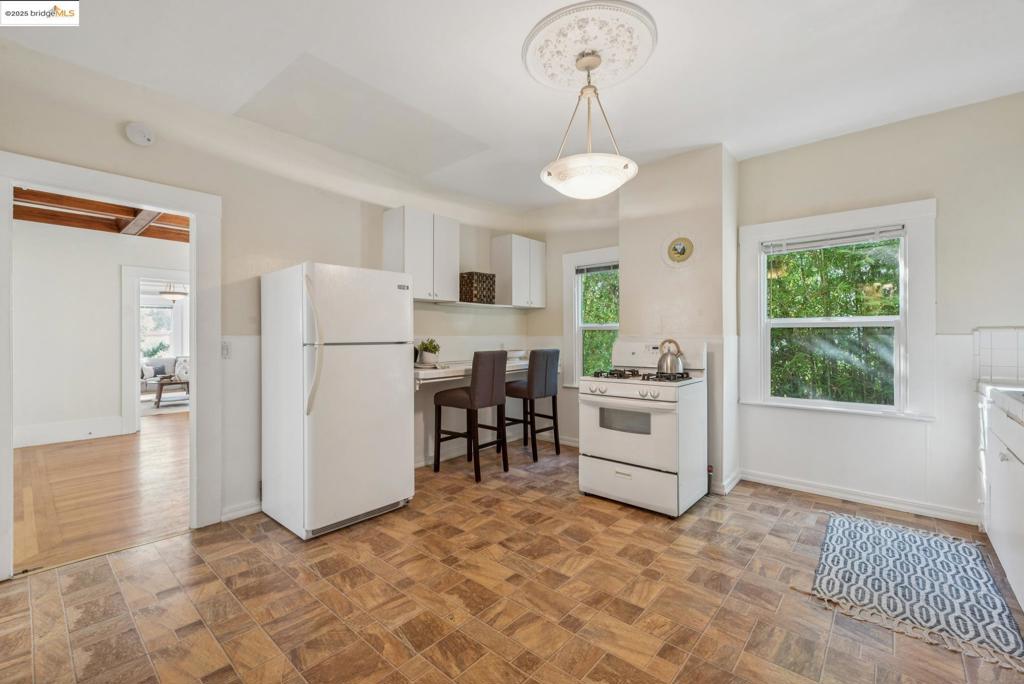 IDORA PARK - Residential Income