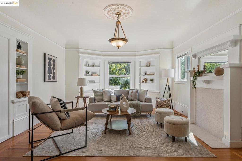 IDORA PARK - Residential Income