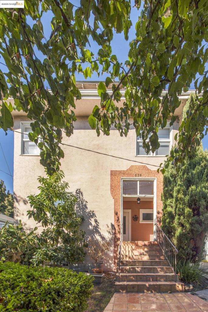 IDORA PARK - Residential Income