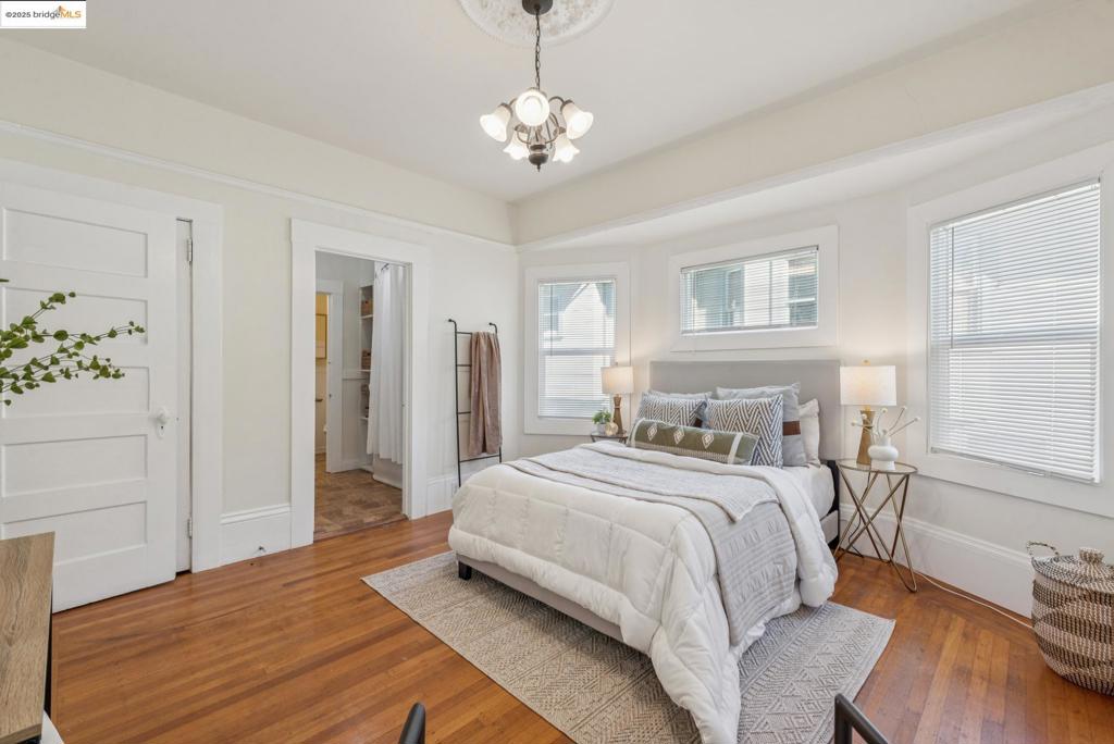 IDORA PARK - Residential Income