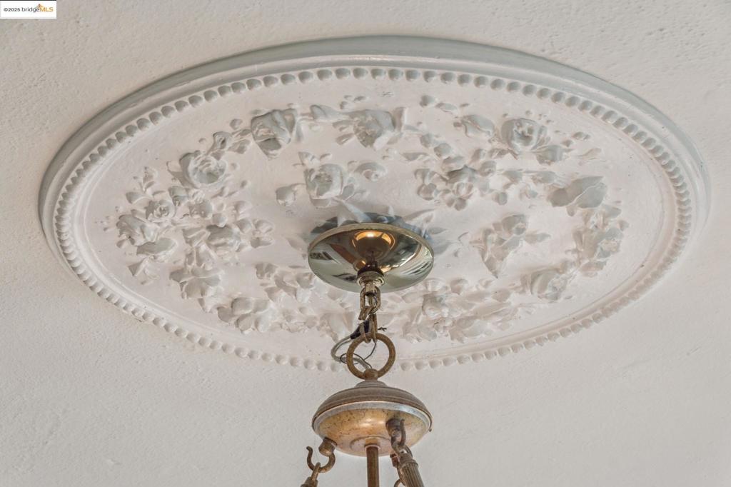 IDORA PARK - Residential Income