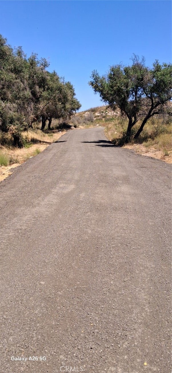 32 E Decker Canyon