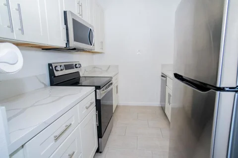 MLS: ML82056792