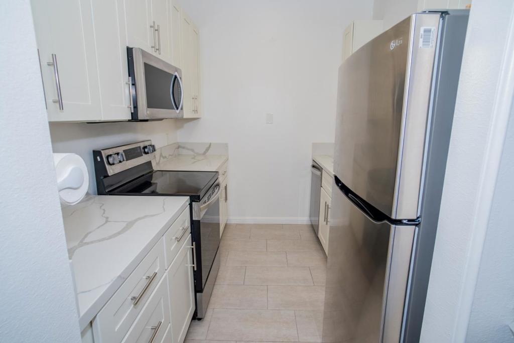 2200 Agnew Road 318