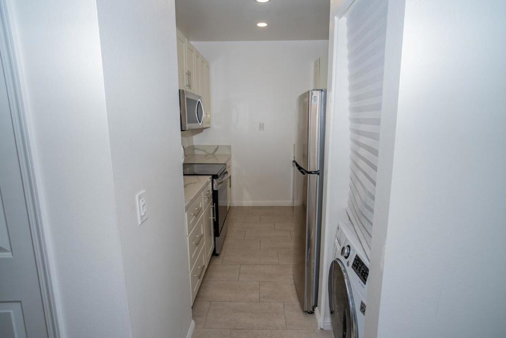 2200 Agnew Road 318