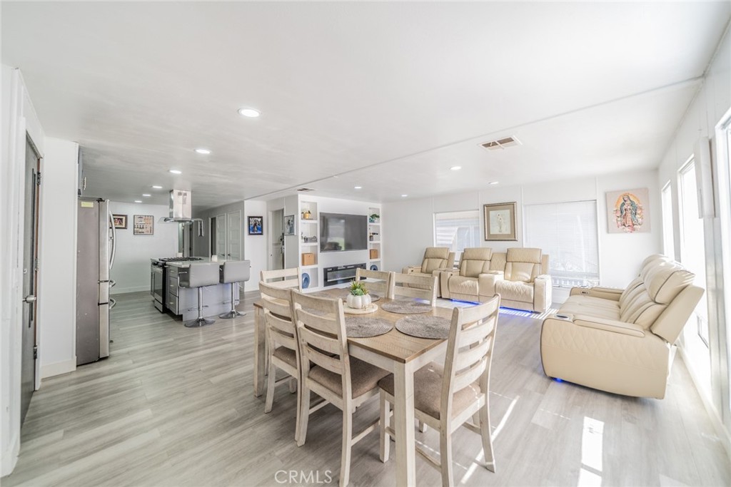 320 N Park Vista Street 105