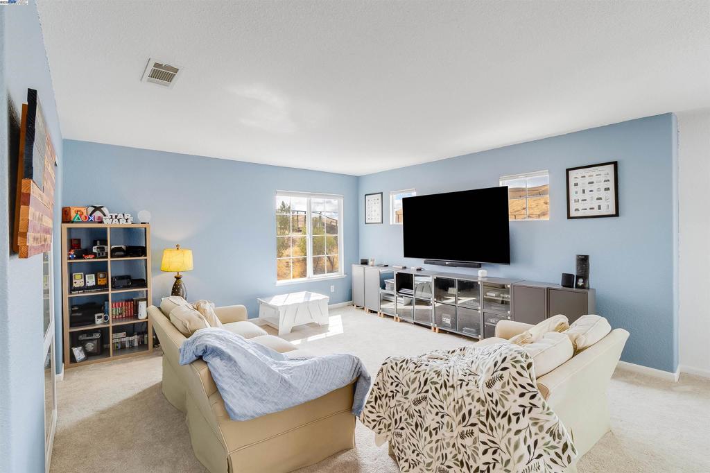 PITTSBURG - Residential