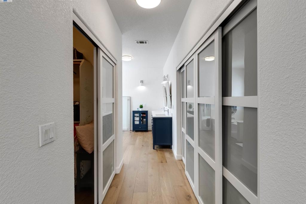 PITTSBURG - Residential