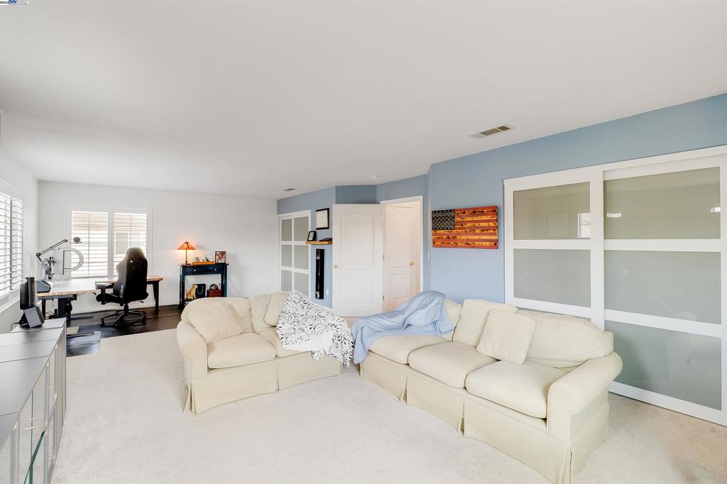 PITTSBURG - Residential