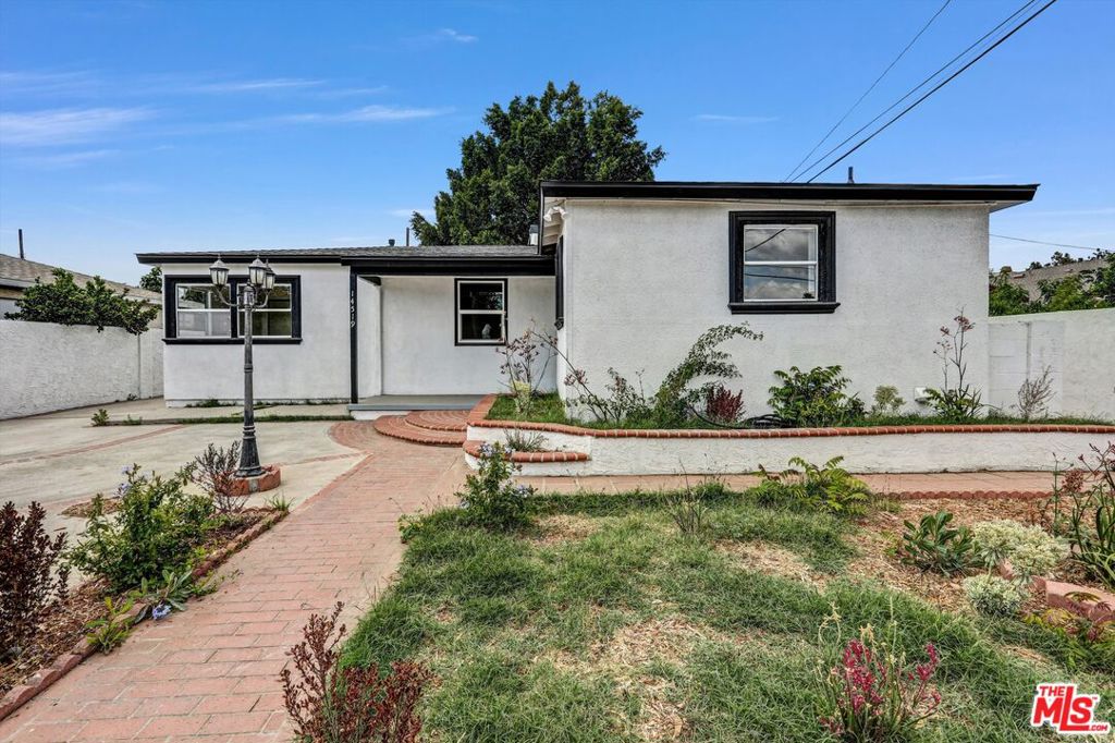14519 Fox Street