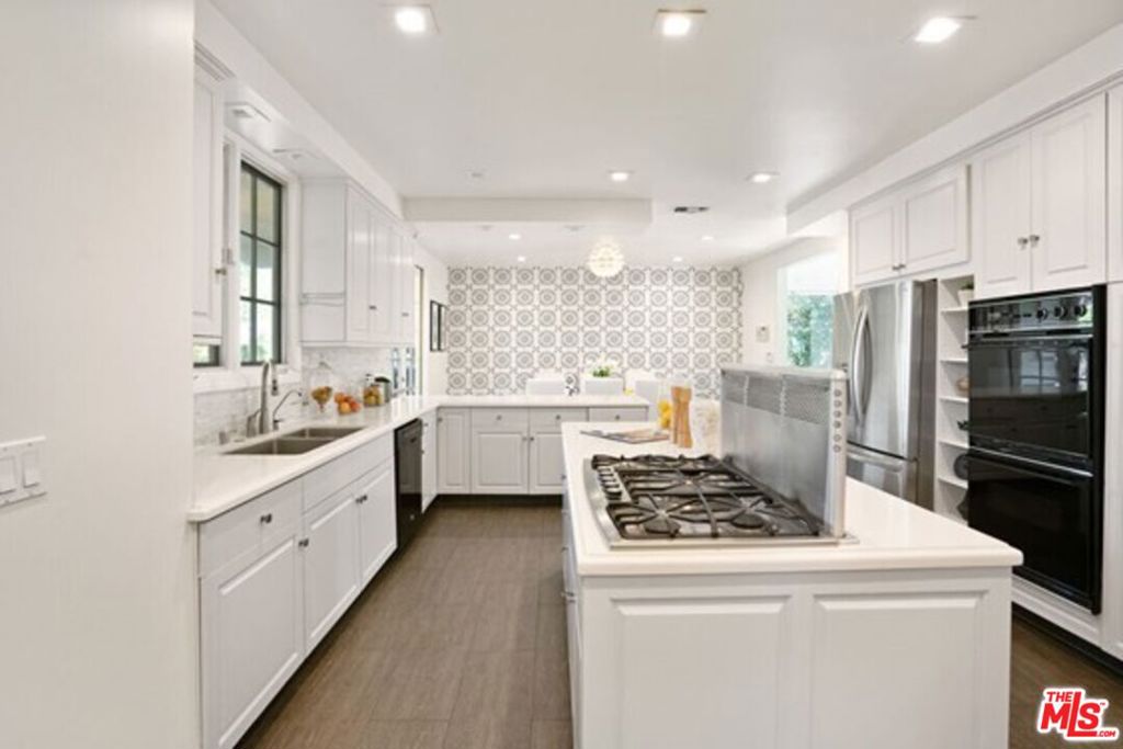 Lot Number: 529 Tract No: 6380 Brief Description: - Residential Lease