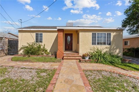 Photo of 11288 Telfair Avenue, San Fernando, CA 91340 (MLS # SR26047087)
