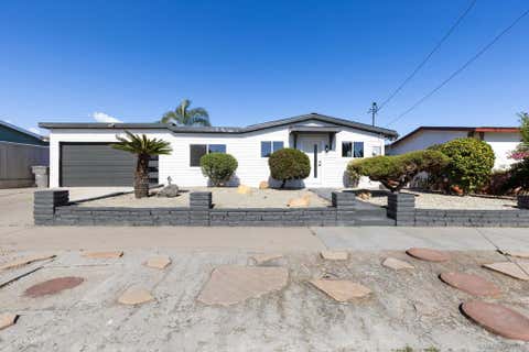 Photo of 2846 Cedar Rd RD, Oceanside, CA 92056 (MLS # 260012936SD)