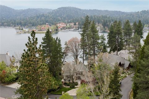 Photo of 28089 Point Hamiltair Ln, Lake Arrowhead, CA 92352 (MLS # IG26077151)