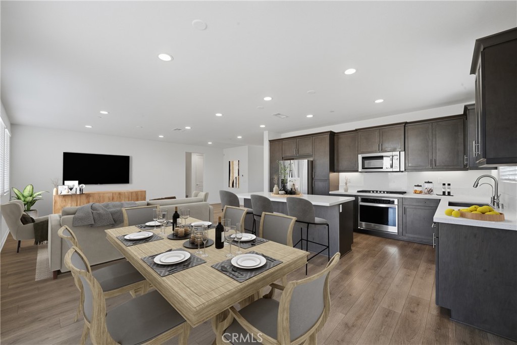 28368 Harvest Gold Court