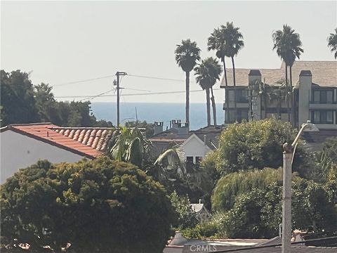 Tiny photo for 520 Avenue B #7, Redondo Beach, CA 90277 (MLS # SB25226186)