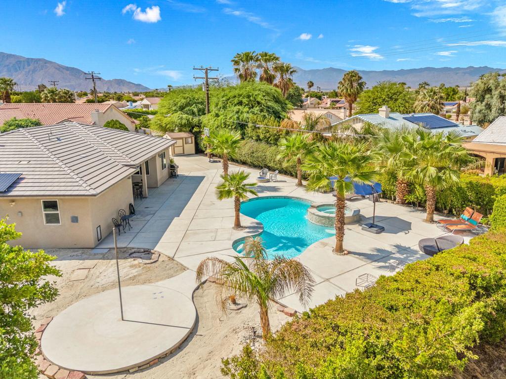 68400 Sandia Court