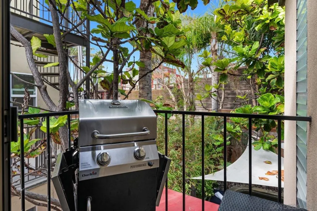 La Jolla, California 92037, United States, ,Residential,Active,167117