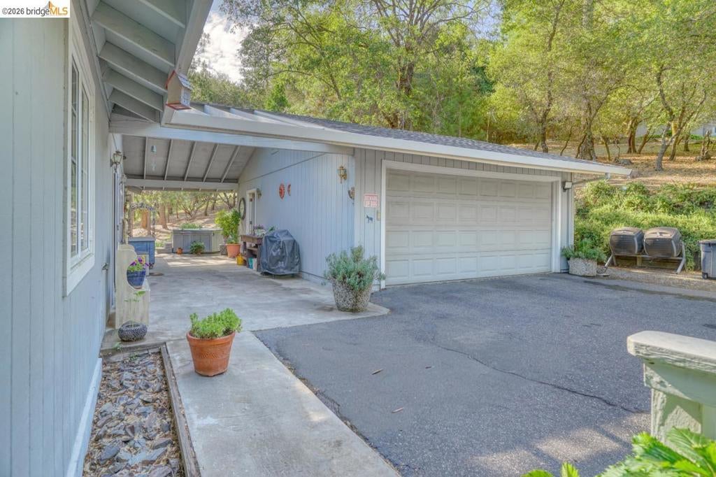 13163 Jackson Mill Dr