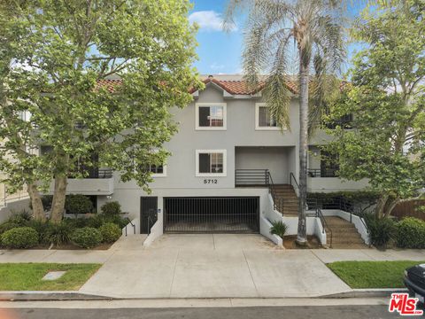Photo of 5712 Camellia Avenue, North Hollywood, CA 91601 (MLS # 26682997)