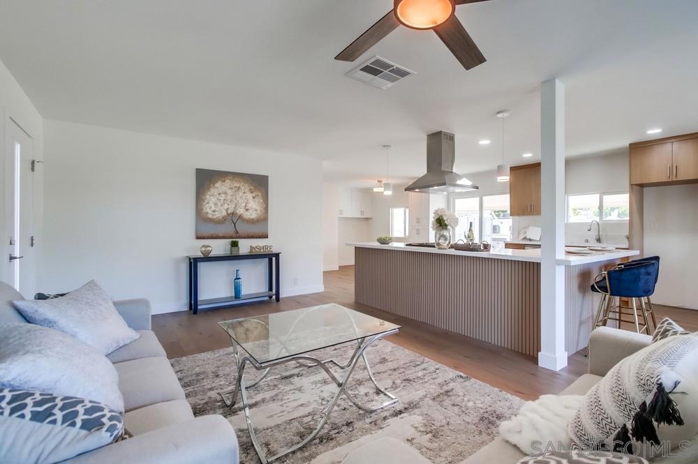450 E Bradley Ave 157