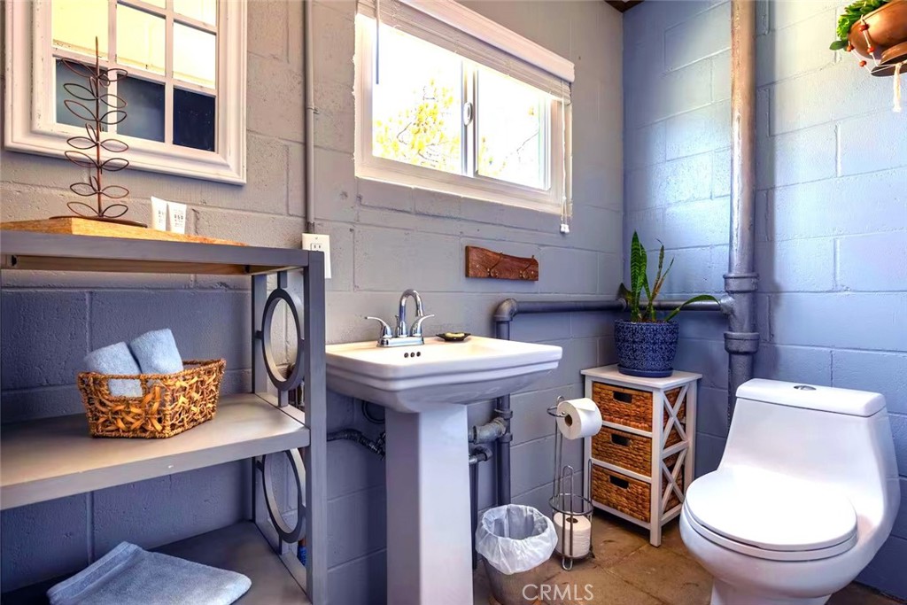 Arrowbear (AWBR) - Residential