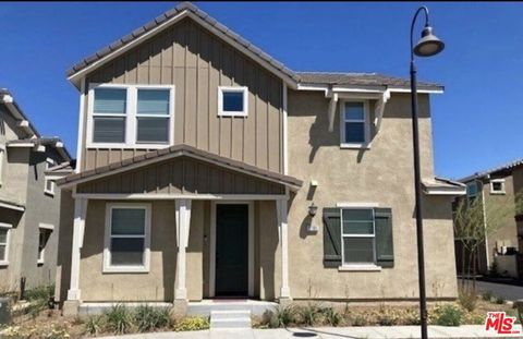 Photo of 17107 Zion Drive, Canyon Country, CA 91387 (MLS # 26651557)