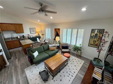 MLS: OC26158532