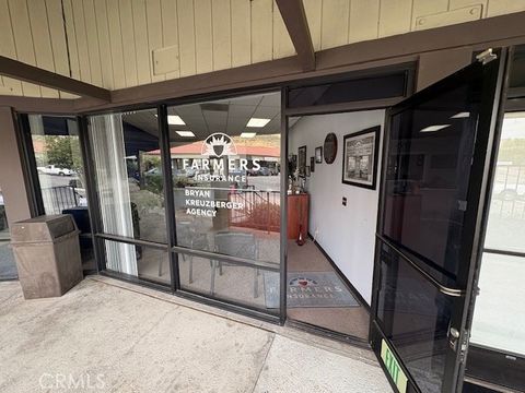 Photo of 28200 Bouquet Canyon Road, Saugus, CA 91350 (MLS # SR26068798)