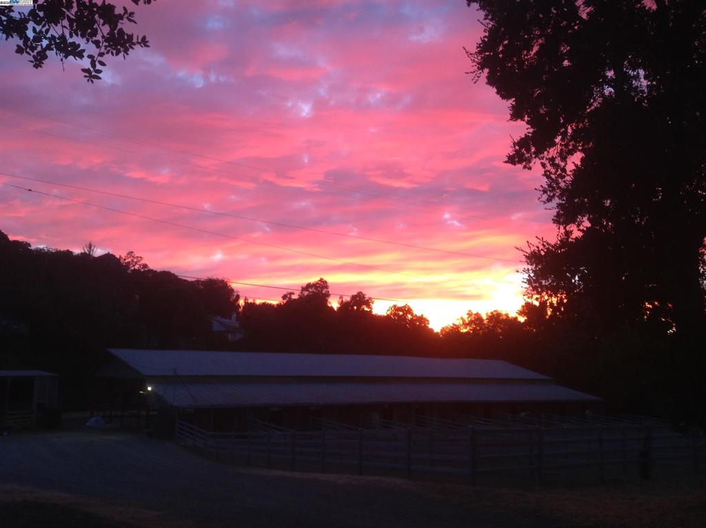 NORTH GATE - Residential