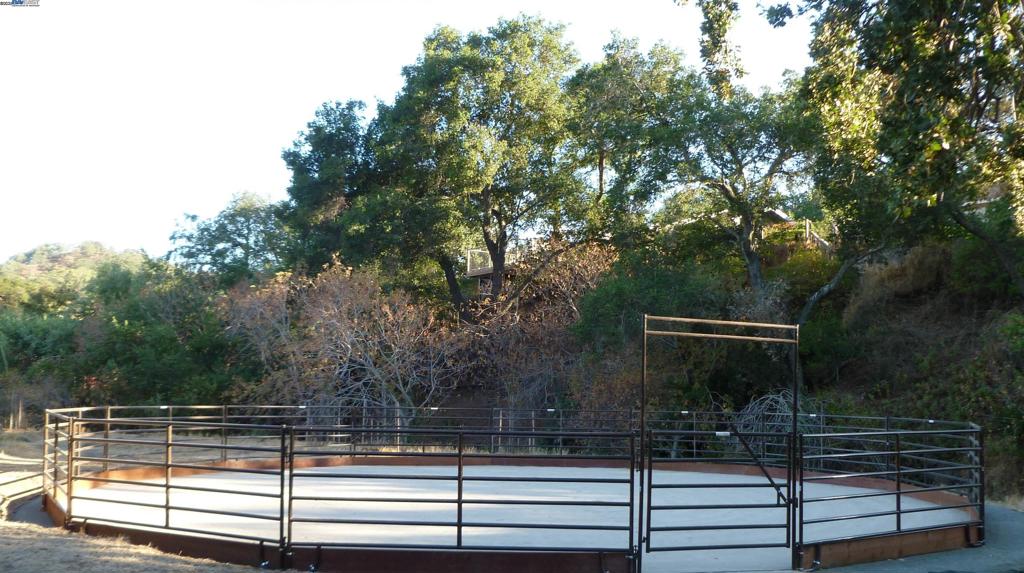 NORTH GATE - Residential