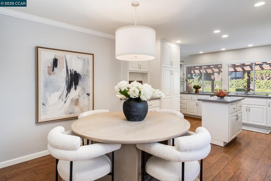 TWIN CREEK - Residential