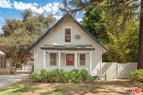 Photo of 615 E Howard Street, Pasadena, CA 91104 (MLS # 26891251)