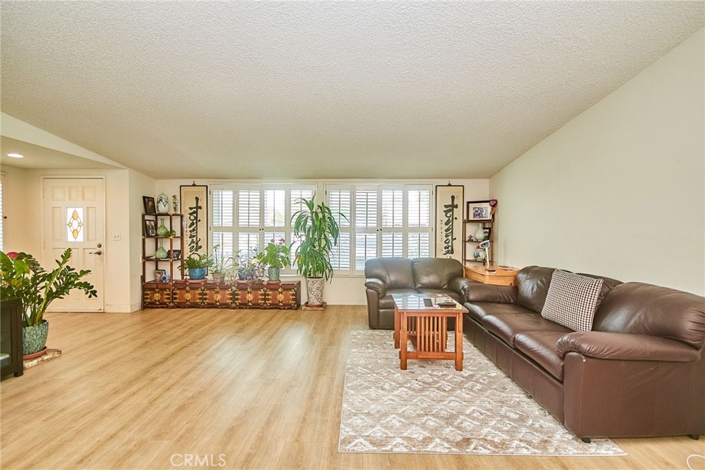 1121 Northwood Road 237A M9