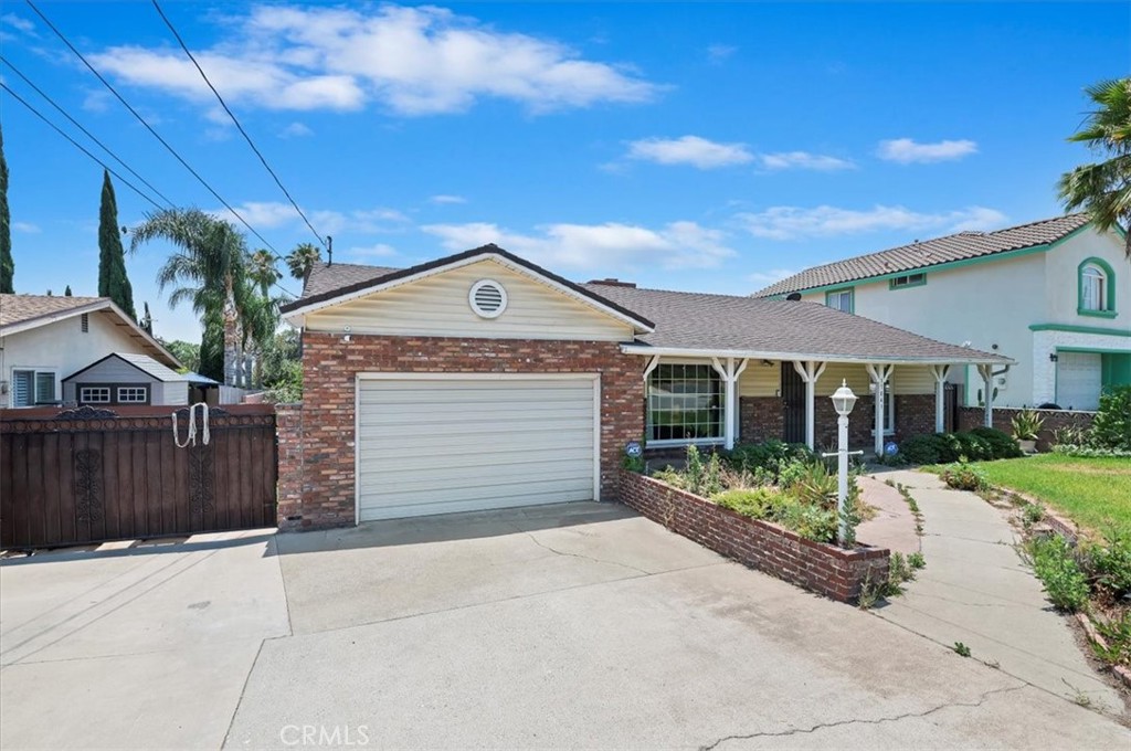 17043 Randall Avenue