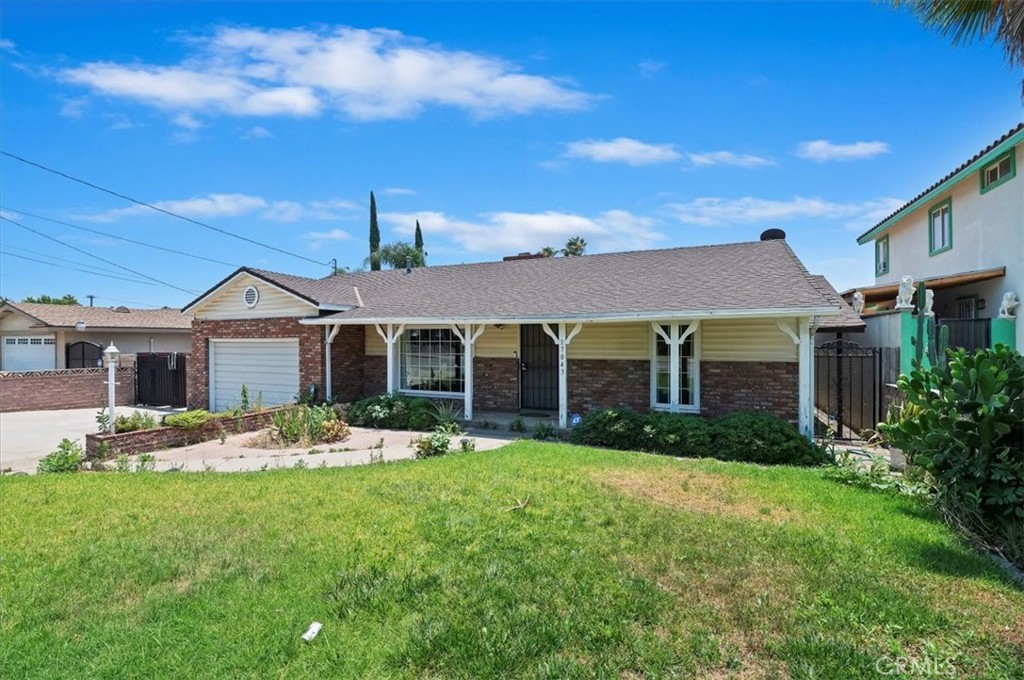 17043 Randall Avenue