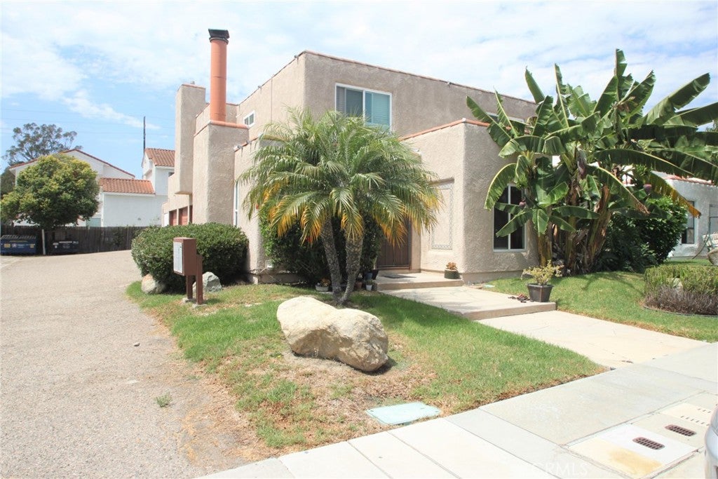 2405 Whitesands Drive