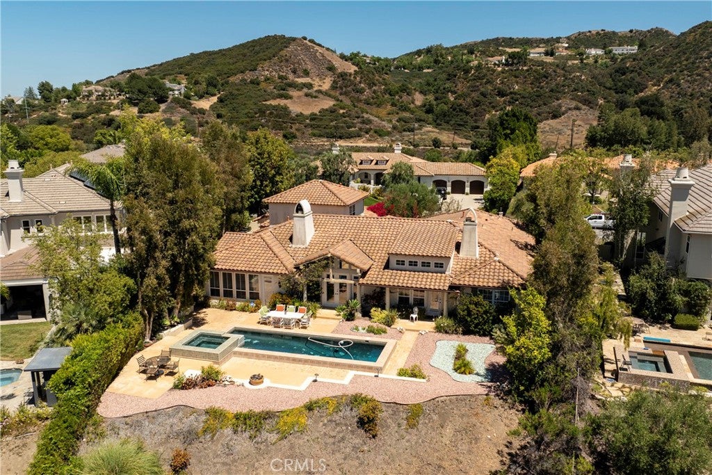 3315 Via Verde Court