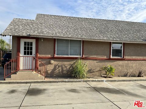 Photo of 1324 N Mount Vernon Avenue, Colton, CA 92324 (MLS # 25596473) Photo of 1324 N Mount Vernon Avenue, Colton, CA 92324 (MLS # 25596473)