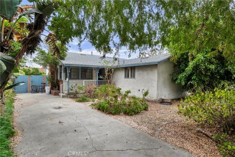 Photo of 4736 Berryman Avenue, Culver City, CA 90230 (MLS # SR26181328)