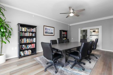 Tiny photo for 1021 Scott St St #225, San Diego, CA 92106 (MLS # 260005374SD)