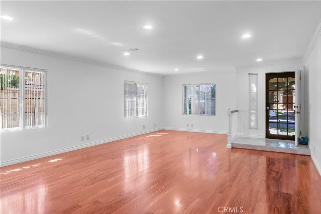 12912 Cantrece