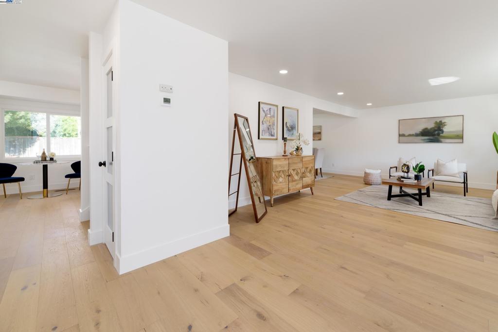 PLEASANT VALLEY - Residential