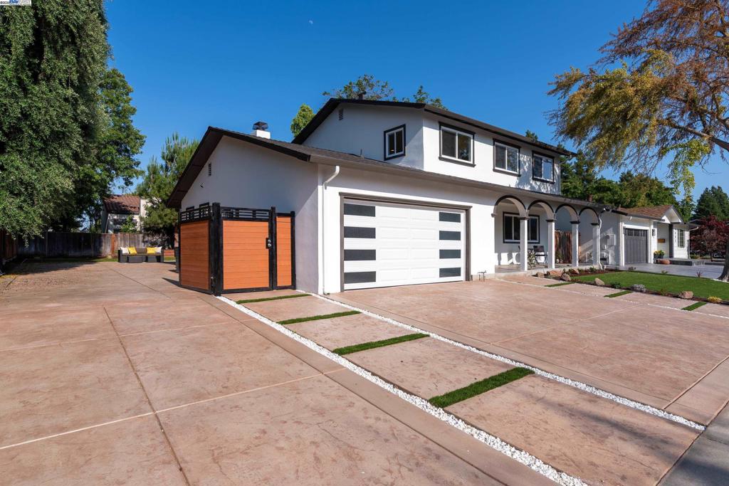 PLEASANT VALLEY - Residential