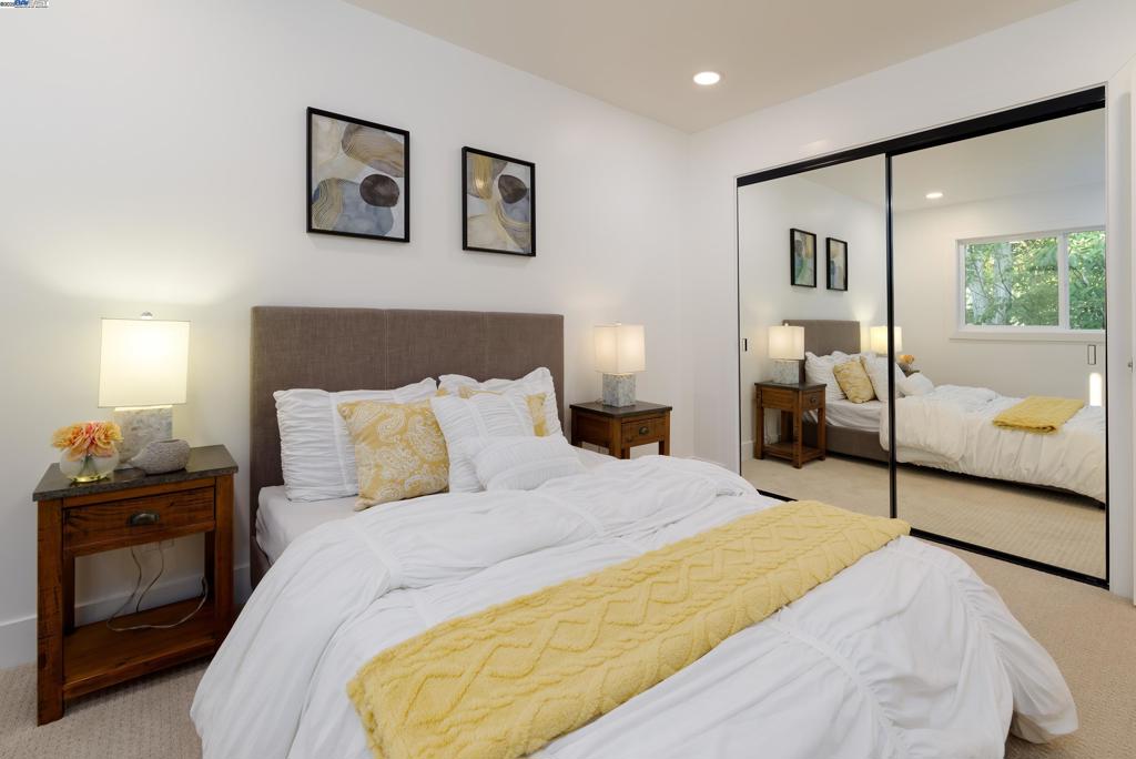 PLEASANT VALLEY - Residential
