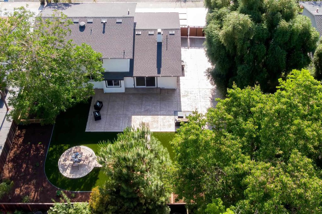 PLEASANT VALLEY - Residential