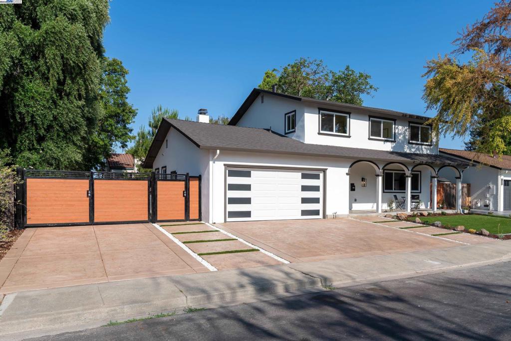 PLEASANT VALLEY - Residential