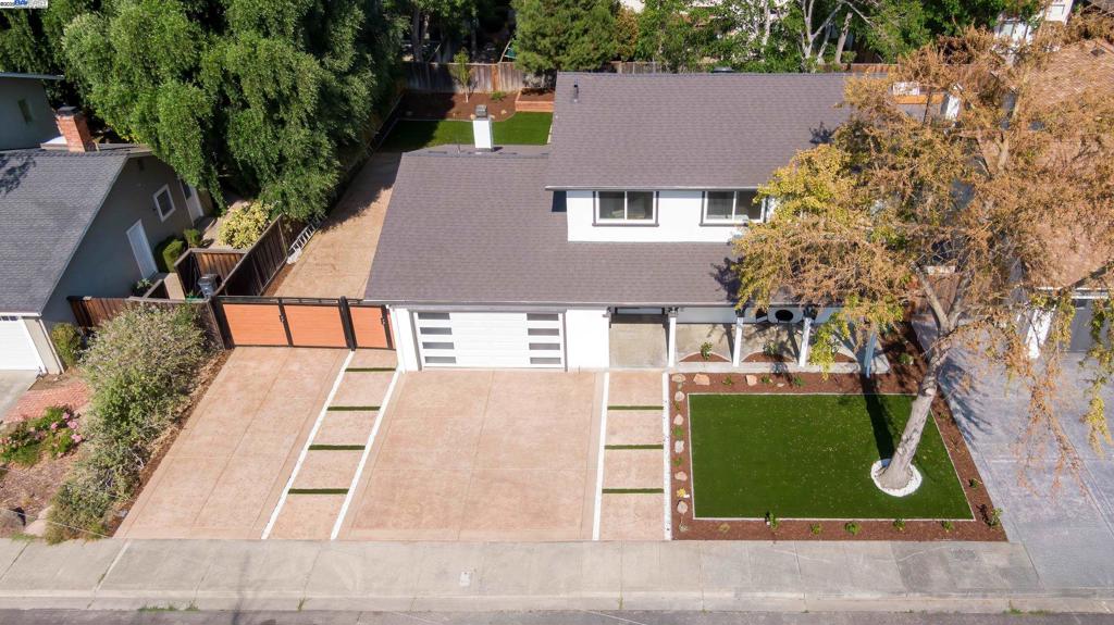 PLEASANT VALLEY - Residential