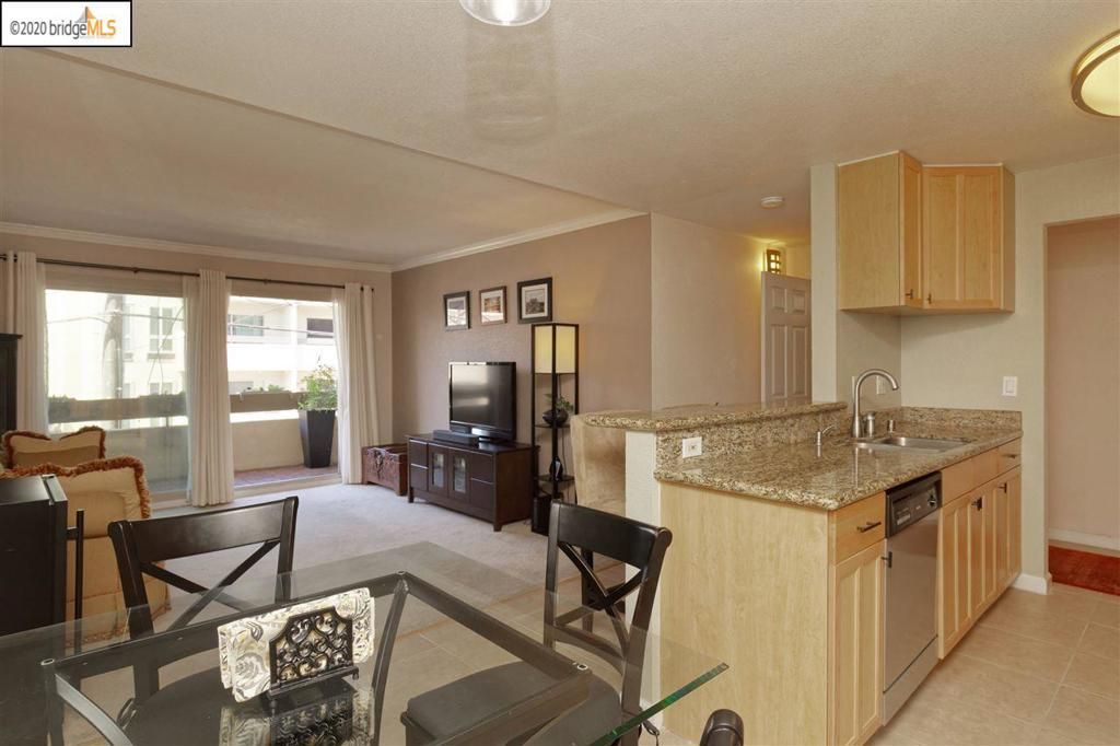 listing image 130723846826979641699