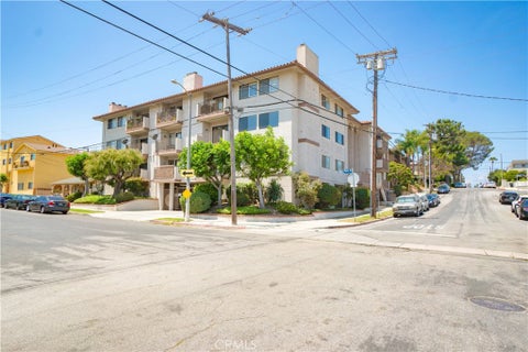 Photo of 1414 260th Street #7, Harbor City, CA 90710 (MLS # SB26207544)